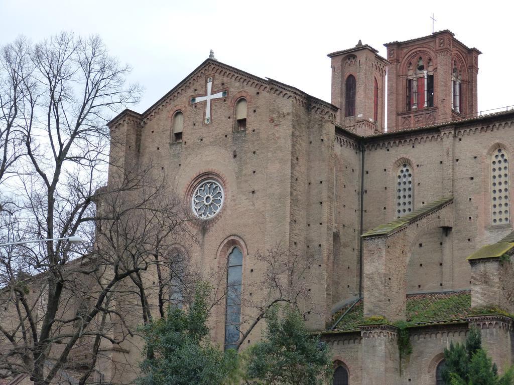 شقة Residenza Piazza San Francesco بولونيا الغرفة الصورة