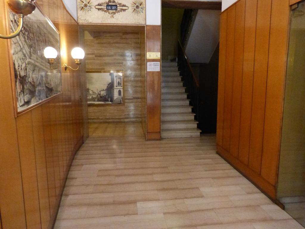 شقة Residenza Piazza San Francesco بولونيا الغرفة الصورة